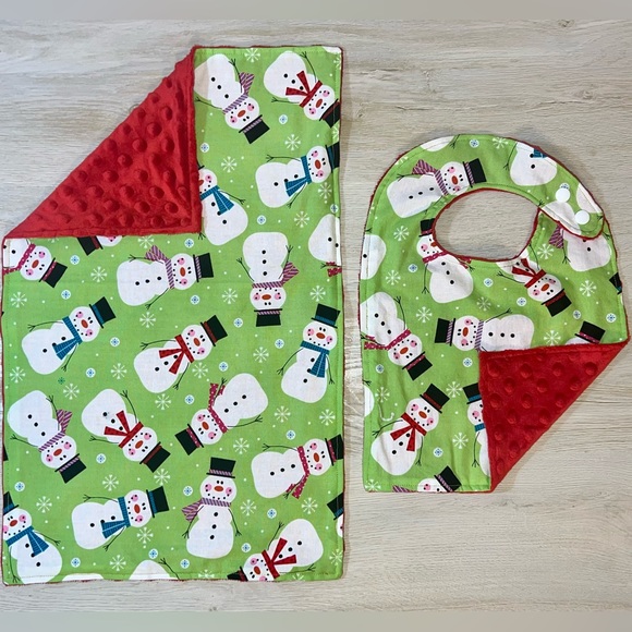 NEW Holiday Dancing Snowman - Handmade Baby Gift Set - Baby Toddler Bib & Burp - Picture 1 of 8